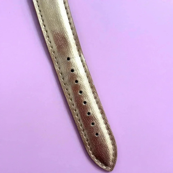 Vintage Gloria Vanderbilt Gold Leather Watch - Picture 7 of 13